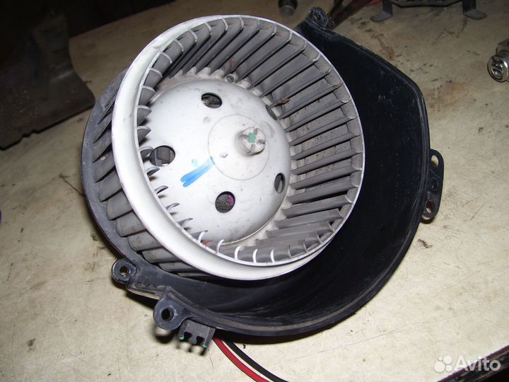 Опель астра H моторчик отопителя