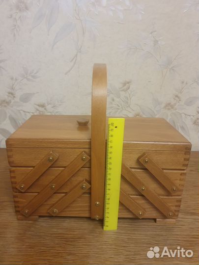 Шкатулка для рукоделия деревянная раскладная