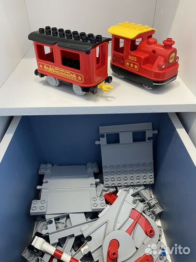 Интерактивный паровоз Lego Duplo