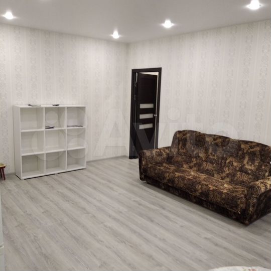 2-к. квартира, 45 м², 2/4 эт.