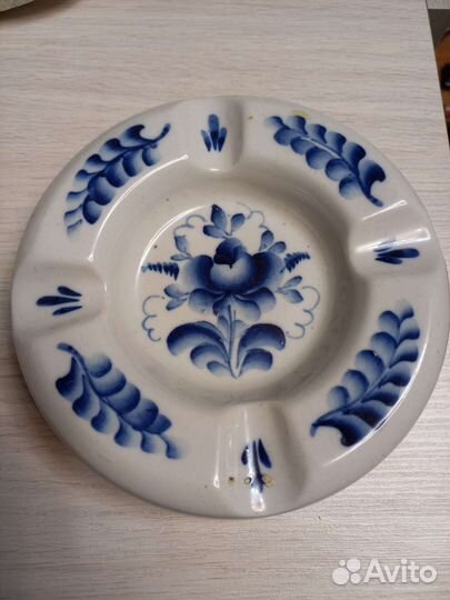 Пепельница гжель