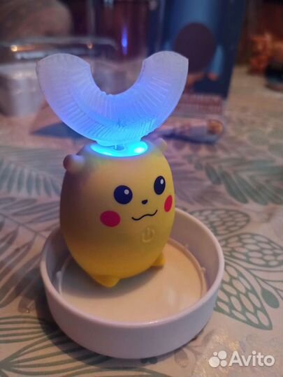 Электрическая детская зубная щетка