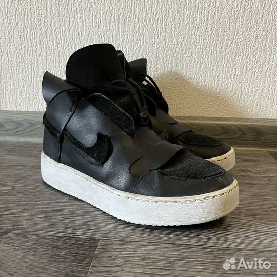 Nike Vandalised LX оригинал 40