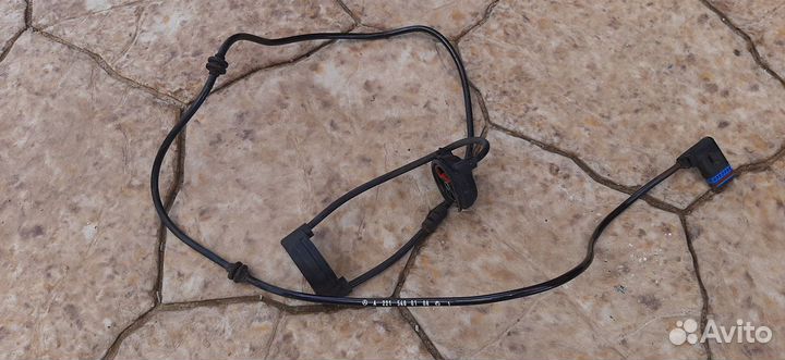 Проводка задней пневмостойки Mercedes S-Class W221