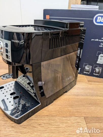 Кофемашина Delonghi ecam 22.110 + гарантия