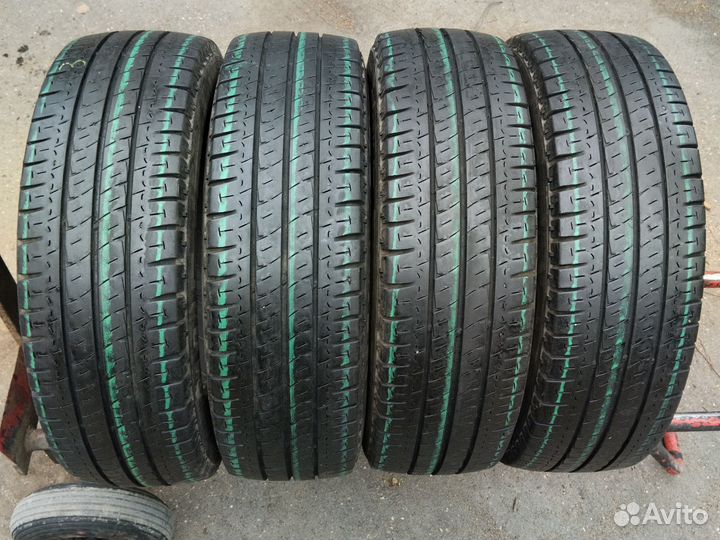 Michelin Agilis 195/65 R16C 104R