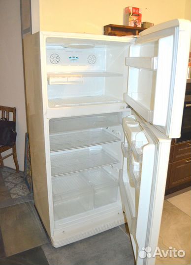 Холодильник Daewoo