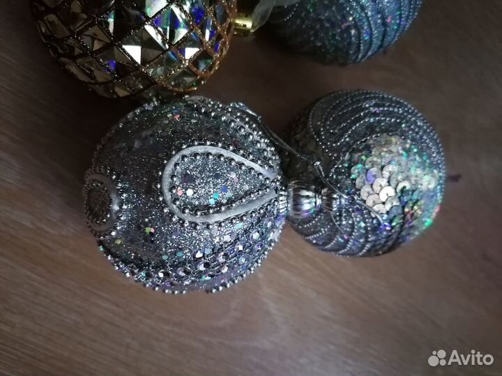 Шары елочные