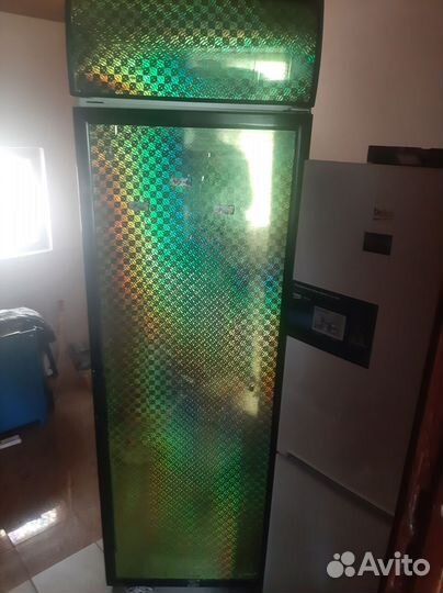 Холодильник витрина