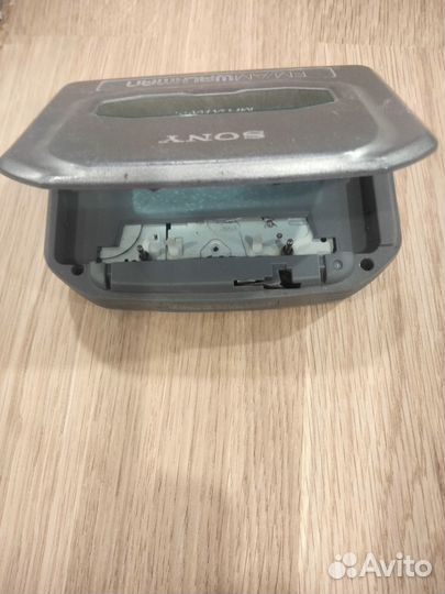 Кассетный плеер sony walkman