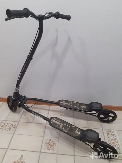 Самокат трехколесный взрослый