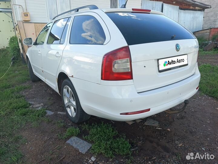 Skoda Octavia 1.6 МТ, 2011, 300 000 км