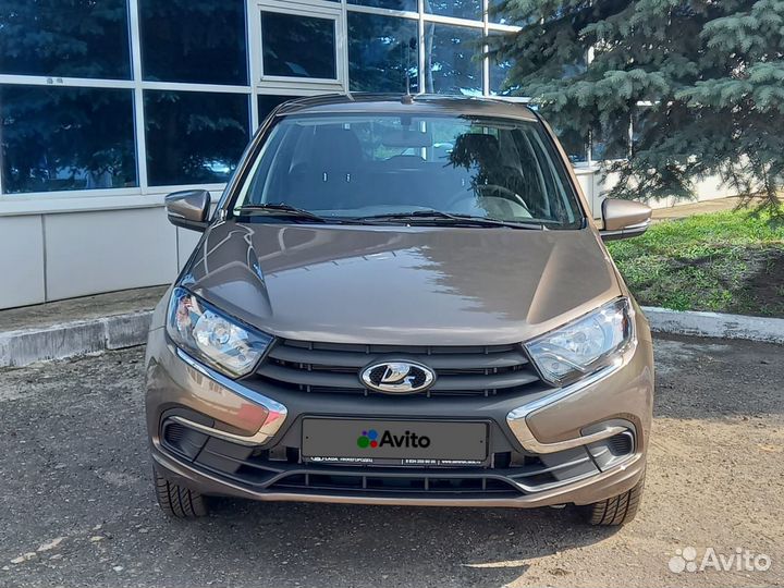 LADA Granta 1.6 МТ, 2022