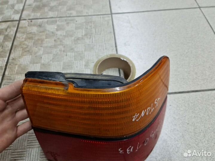 Фонарь задний правый угловой VW Passat B3