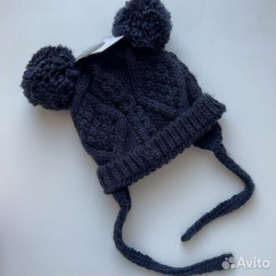 Шапка reserved, новая