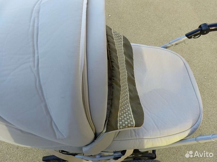 Коляска люлька Peg-Perego Young Auto+ Молокоотсос