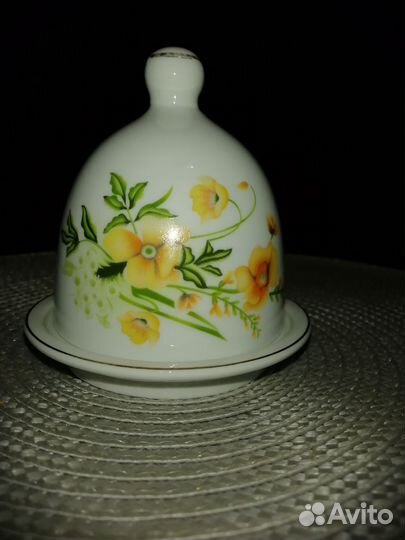 Масленка фарфор