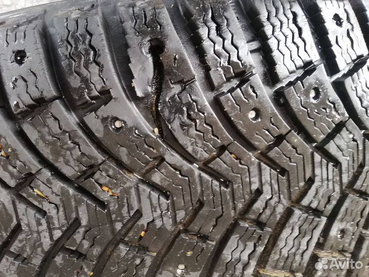 Зимняя резина 215/65 с дисками r16