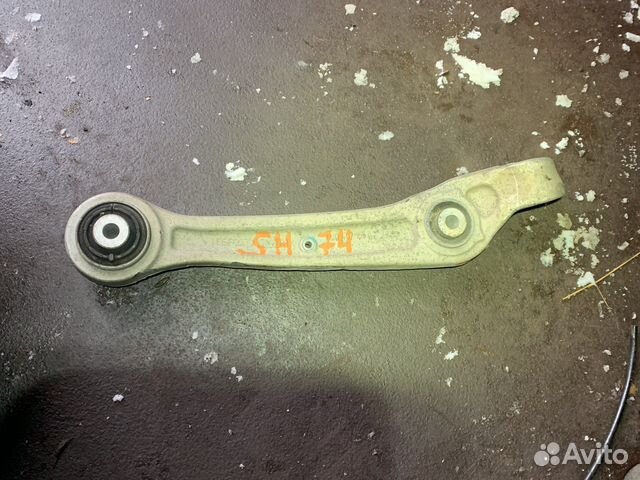 Ручаг передний нижний на Audi A8 D4 4H