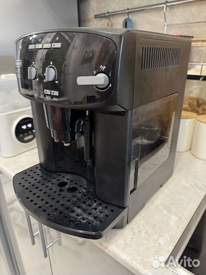 Кофемашина delonghi caffe corso