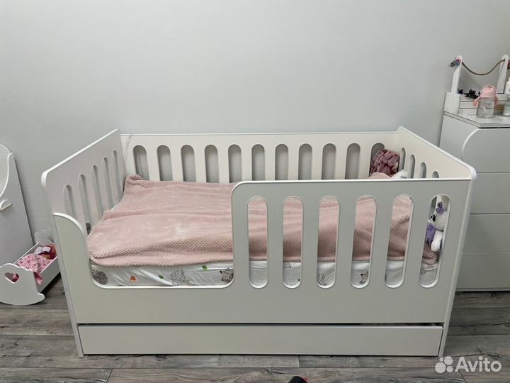 Кроватка детская