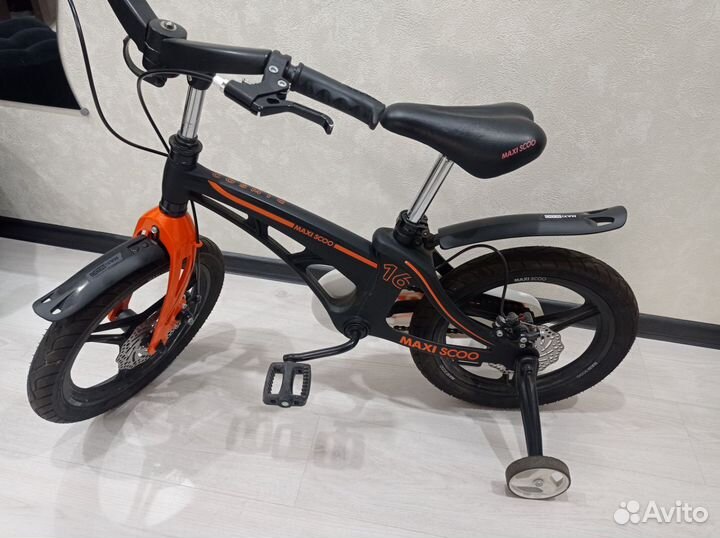 Детский велосипед 16 бу