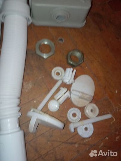 Разные крепежи корпус