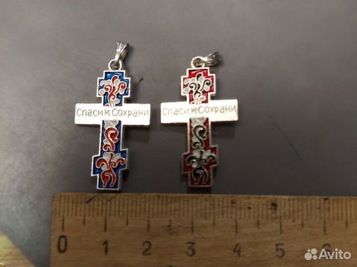 Крест с эмалью