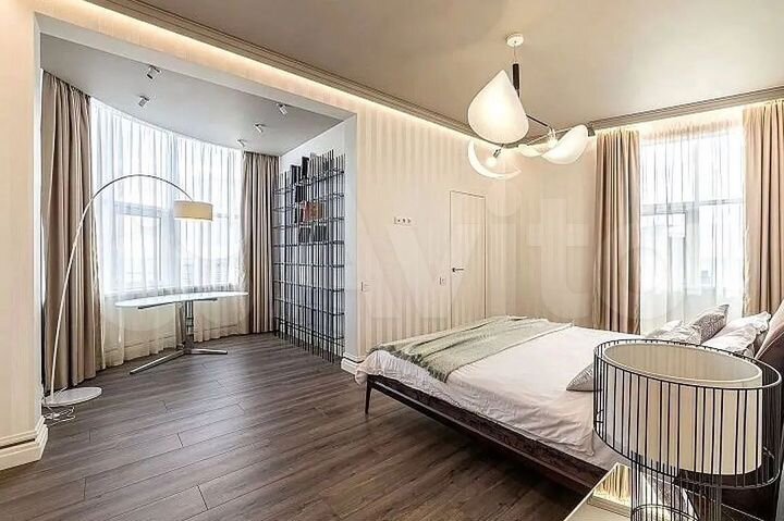 3-к. квартира, 90 м², 15/27 эт.