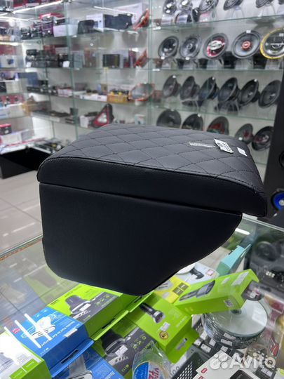 Подлокотник ford focus 3