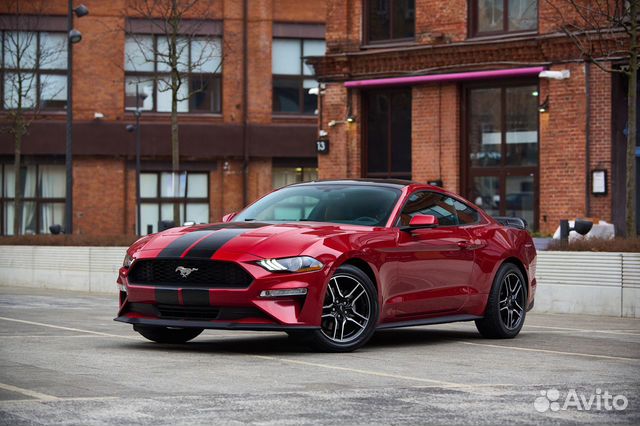 Ford Mustang 2.3 AT, 2020, 9 778 км с пробегом, цена 3590000 руб.