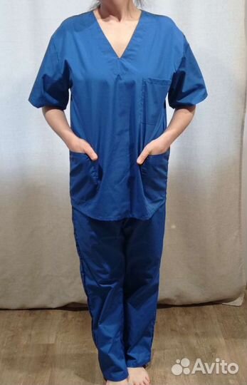 Медицинский костюм новый