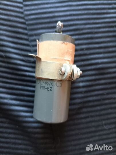 Конденсаторы разные и другое (см. описание)