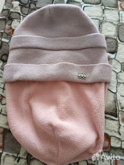 Шапка женская вязаная