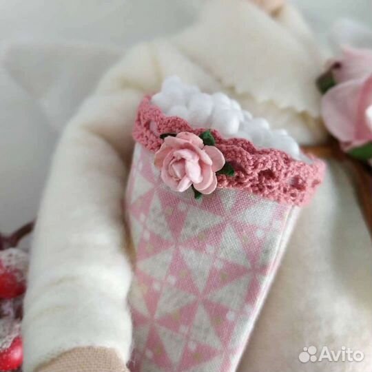 Кукла-хранительница ватных палочек и дисков