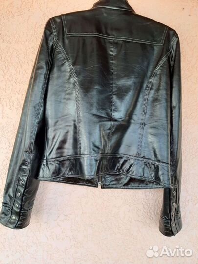 Куртка женская кожаная