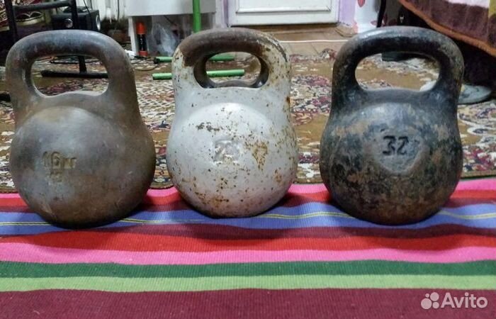 Гири16 и 24 гантели от 2 до 6 кг