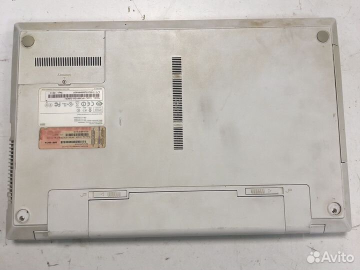 Samsung np300v5a корпус