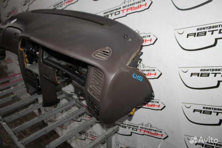 Панель торпедо toyota chaser cresta mark II GX90 J