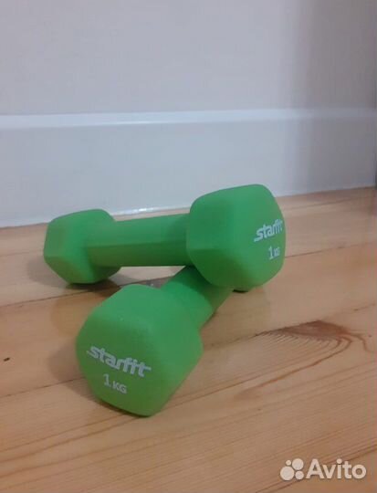 Гантели неопреновые Starfit 1кг(комплект 2шт)