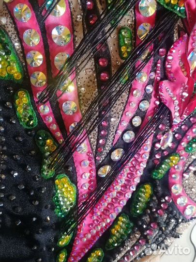 Купальник для художественной гимнастики