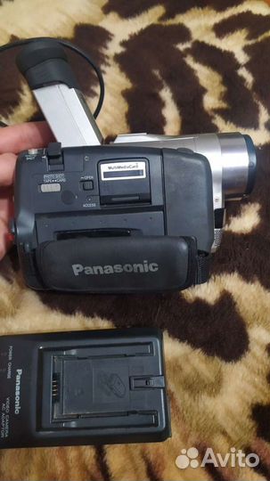 Видеокамера Panasonic NV-DS25