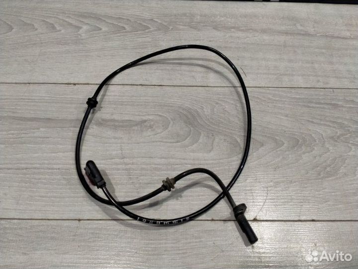 Датчик abs задний Mercedes-Benz 204.041 C 200