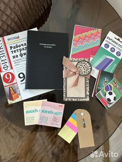 Тетради ежедневники блокноты новые