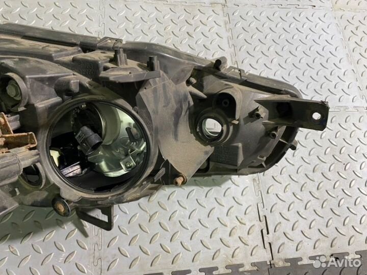 Фара галогеновая лев. перед. Mitsubishi Lancer 10