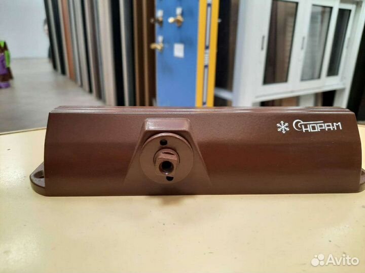 Доводчик для дверей