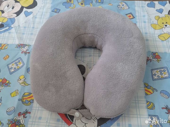 Подушка для путешествий