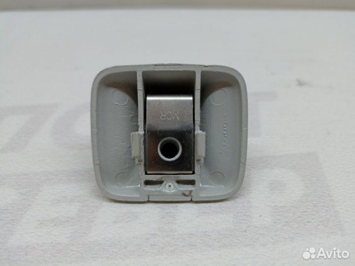 Фиксатор правый Volkswagen Jetta A6 cfna 2014