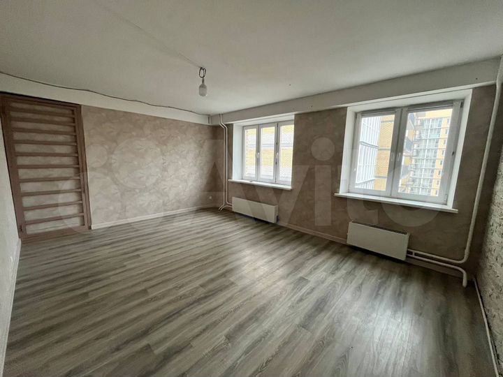 3-к. квартира, 77,4 м², 9/9 эт.