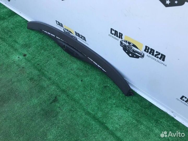 Вставка панели приборов Chevrolet Niva